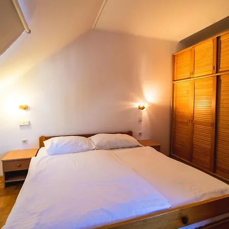 Appartement Pocitniski Apartmaji - Extraordinary In Banovci Veržej