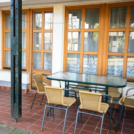 Pocitniski Apartmaji - Extraordinary In Banovci Apartment *