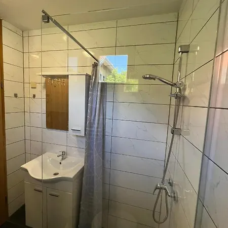 Pocitniski Apartmaji - Extraordinary In Banovci